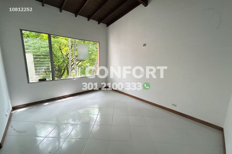 Apartamento de 3 alcobas en arriendo en Patio Bonito, Medellín, 150 m² · foto 20 de 24