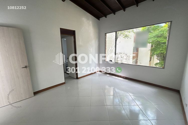 Apartamento de 3 alcobas en arriendo en Patio Bonito, Medellín, 150 m² · foto 21 de 24