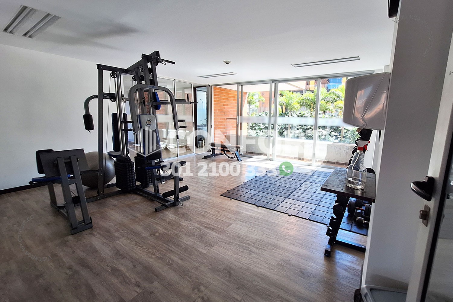 Apartamento en arriendo en Loma Del Esmeraldal, Envigado · foto 23 de 24
