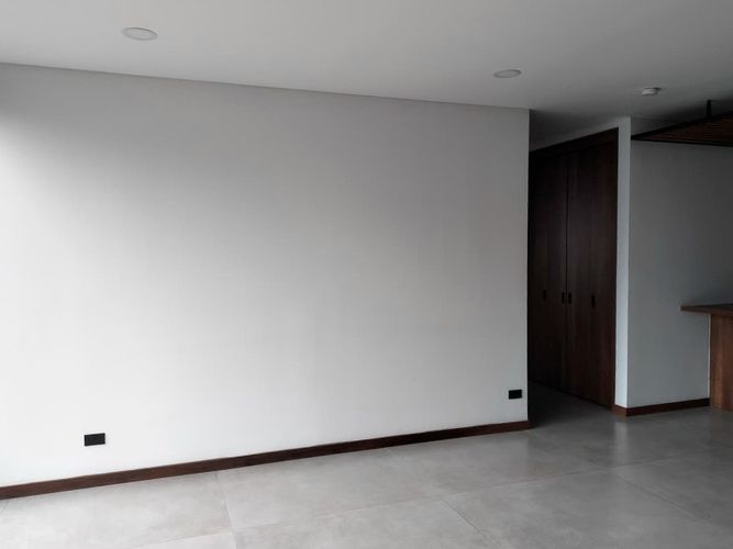 Apartamento de 2 alcobas en arriendo en El Poblado, Medellín, 97 m² · foto 13 de 17