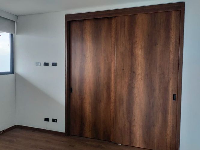 Apartamento de 2 alcobas en arriendo en El Poblado, Medellín, 97 m² · foto 11 de 17