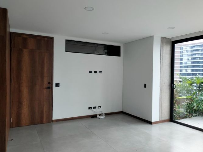 Apartamento de 2 alcobas en arriendo en El Poblado, Medellín, 97 m² · foto 14 de 17