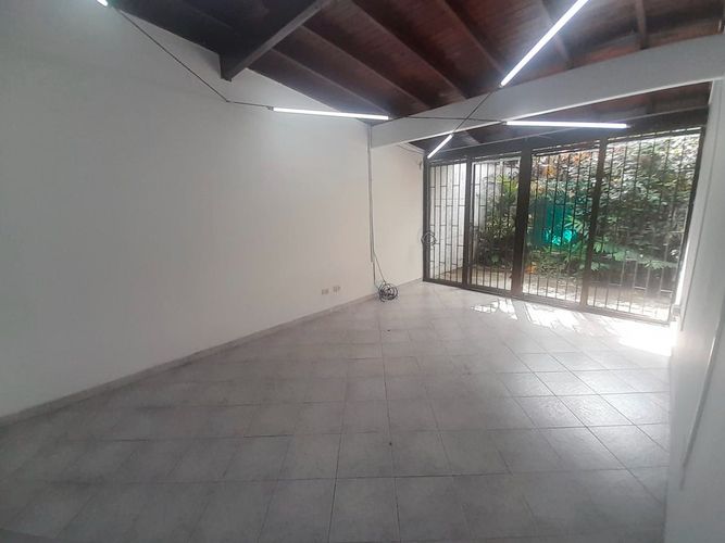 Oficina en arriendo en El Poblado, Medellín, 353 m² · foto 15 de 18