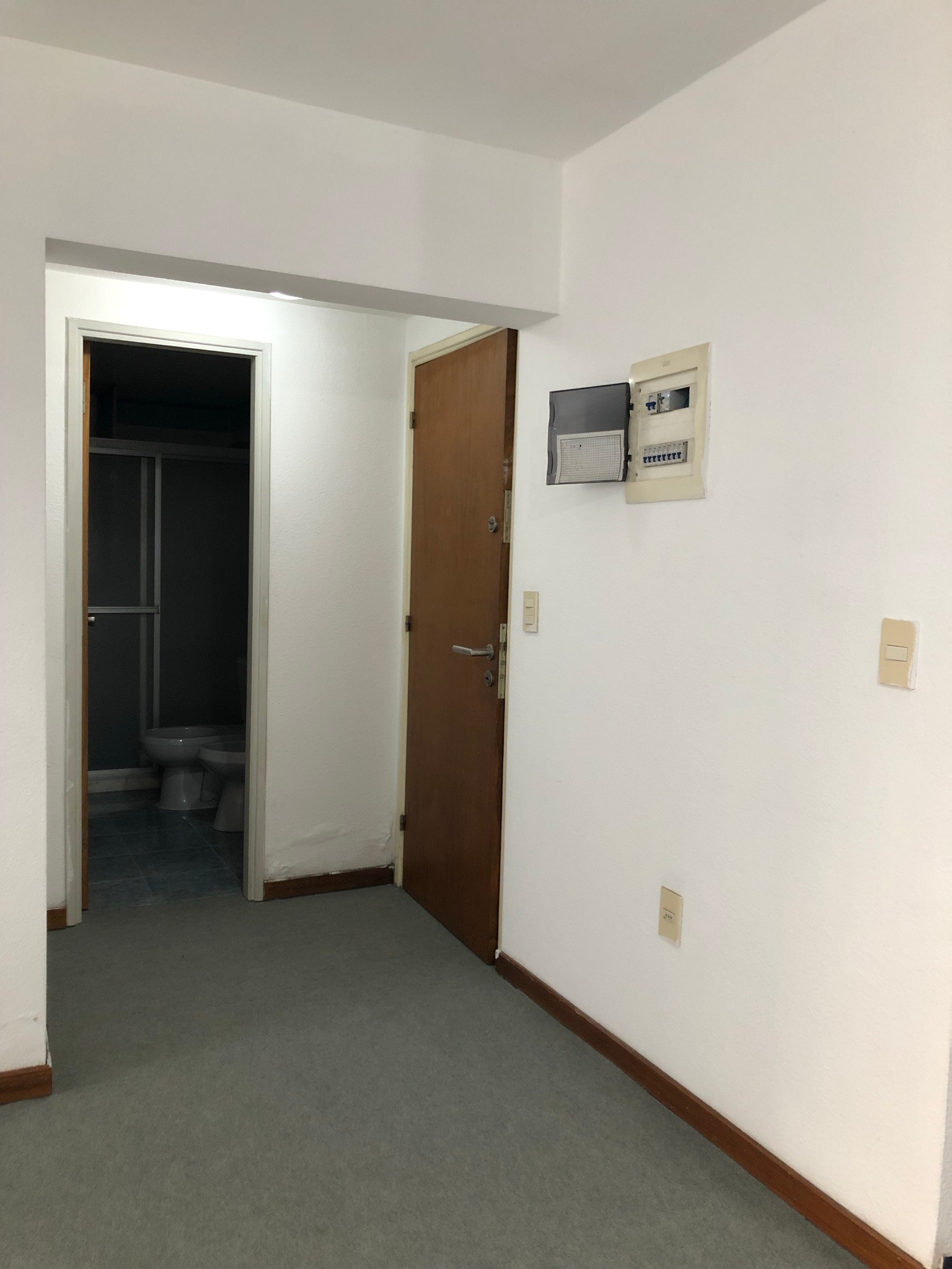 Venta de monoambiente con Patio frente a Terminal Tres Cruces - Ansicht 5