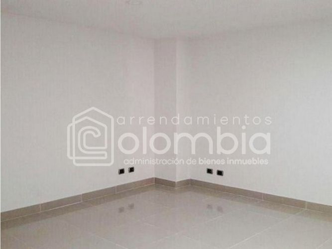 Oficina en arriendo en Zona Centro, Envigado, 26 m² · foto 7 de 8