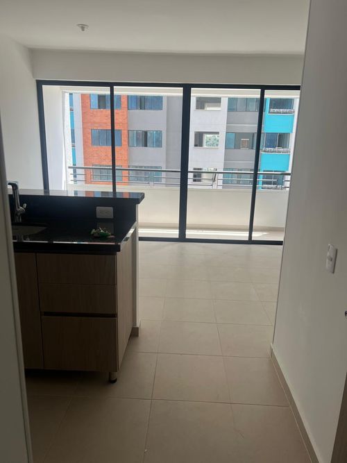 Apartamento de 2 alcobas en venta en Jardines De Coaviconsa, Bucaramanga, 65 m² · foto 2 de 15