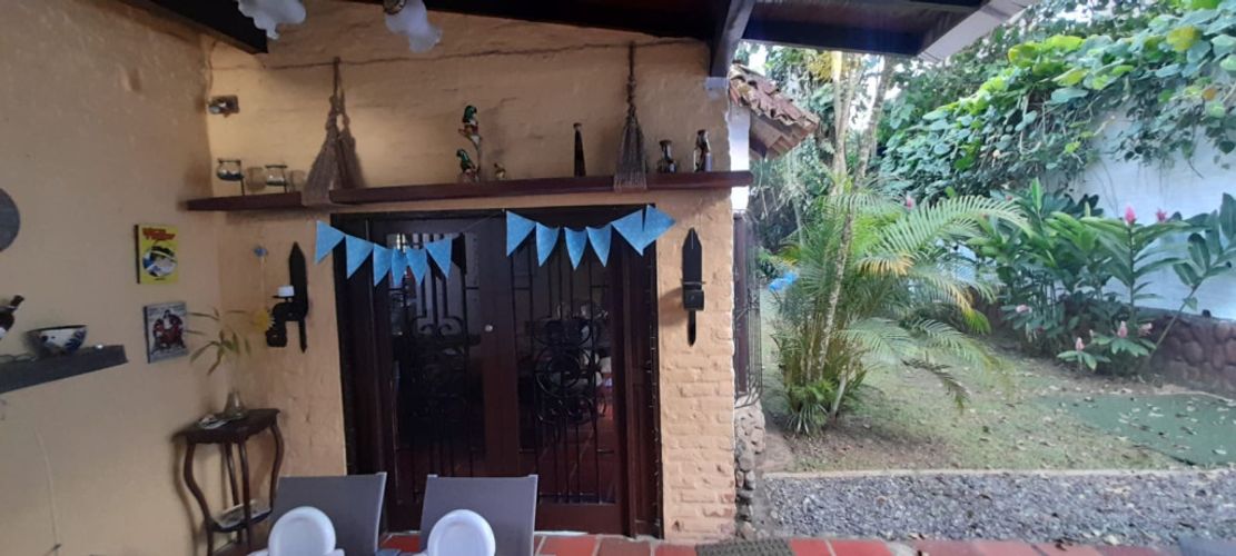 Casa de 3 alcobas en venta en La Buitrera, Cali, 298 m² · foto 10 de 24