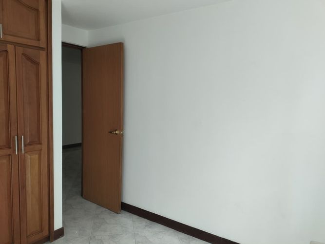 Apartamento de 3 alcobas en arriendo en El Poblado, Medellín, 87 m² · foto 7 de 19