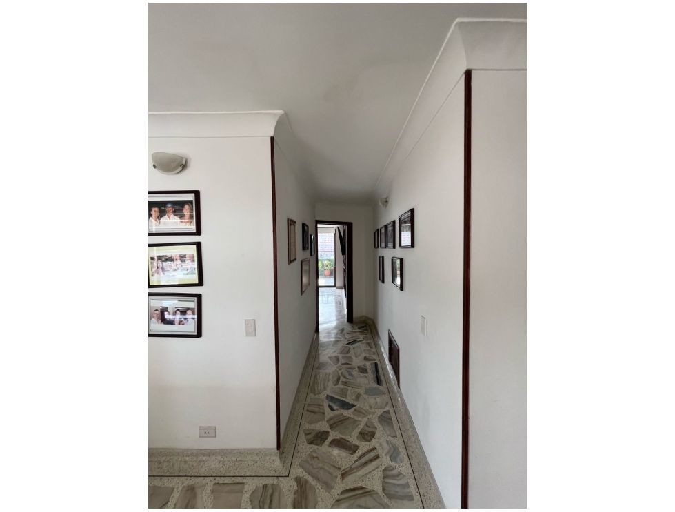 Apartamento en venta en La Flora, Cali · foto 18 de 19