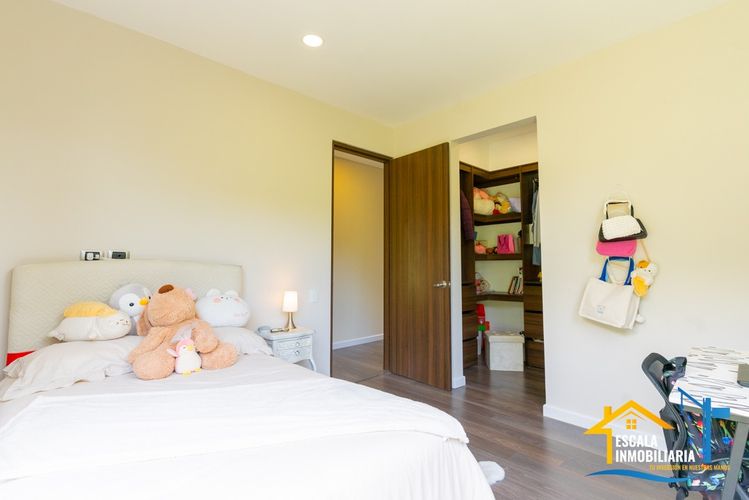 Casa de 4 alcobas en venta en San Gabriel, Sopó, 414 m² · foto 9 de 24