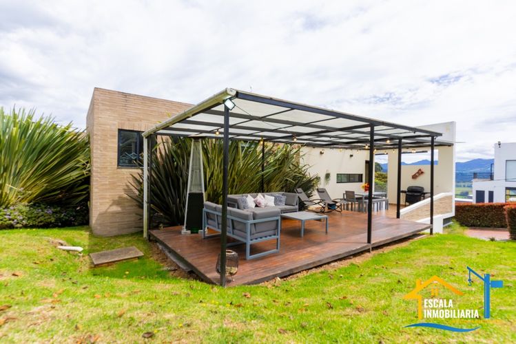 Casa de 4 alcobas en venta en San Gabriel, Sopó, 414 m² · foto 23 de 24