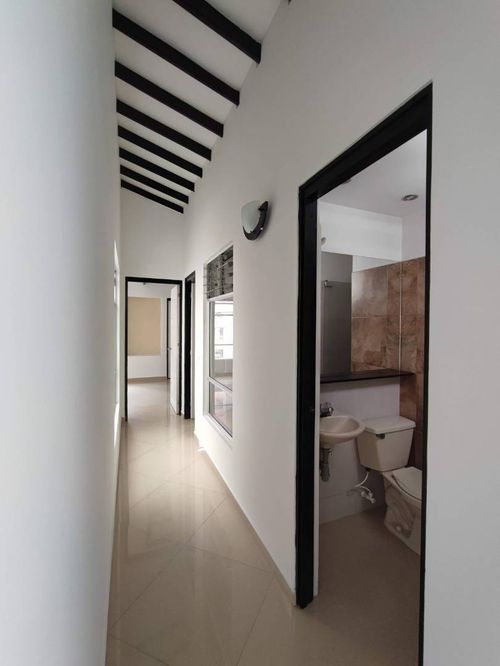 Apartamento de 3 alcobas en venta en Loma De La Doctora, Sabaneta, 85 m² · foto 12 de 24