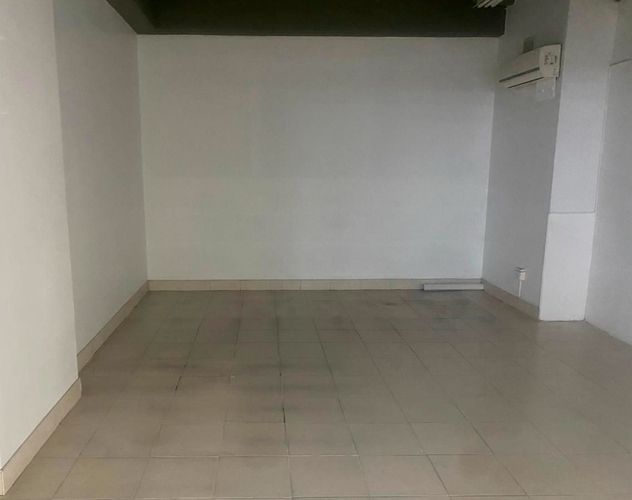 Local en arriendo en El Poblado, Medellín, 35 m² · foto 4 de 5