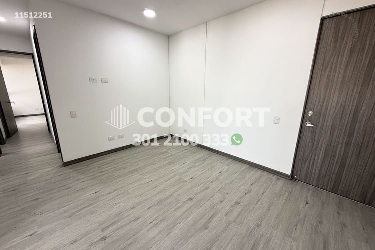Apartamento de 3 alcobas en arriendo en Las Palmas, Medellín, 82 m² · foto 2 de 23