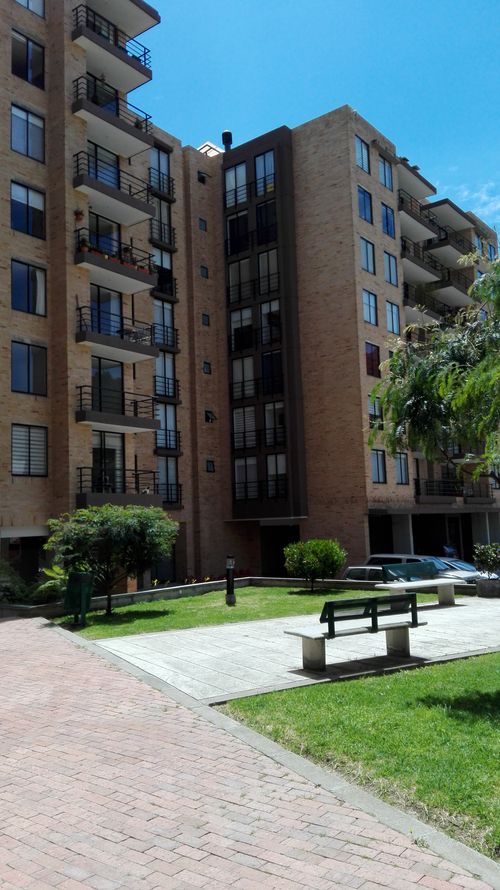 Apartamento de 3 alcobas en venta en Los Sauces, La Calera, 80 m² · foto 16 de 24