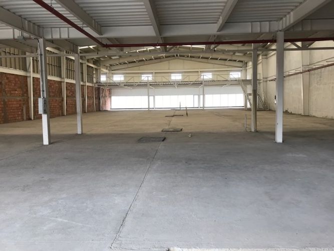 Local en arriendo en Delicias Norte, Chía, 940 m² · foto 2 de 20