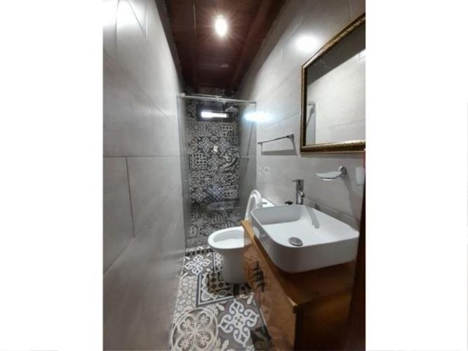 Casa de 7 alcobas en venta en Medio Dapa, Cali · foto 10 de 13