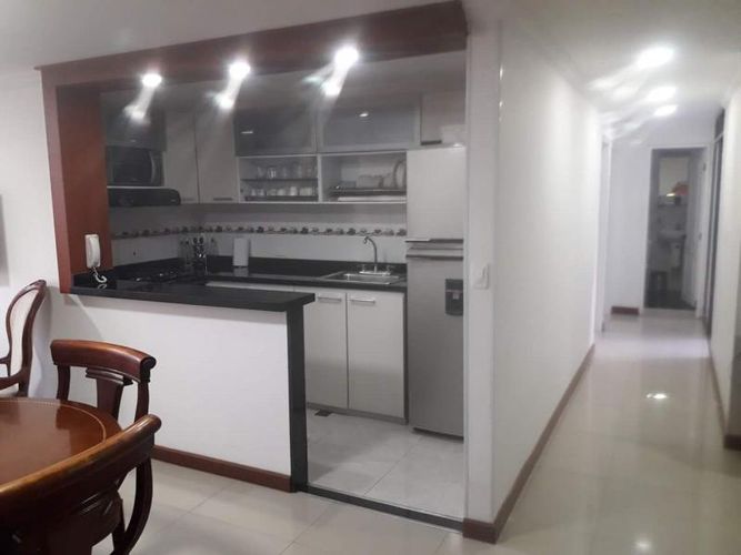 Apartamento de 2 alcobas en venta en El Bosque, Cali, 72 m² · foto 10 de 15