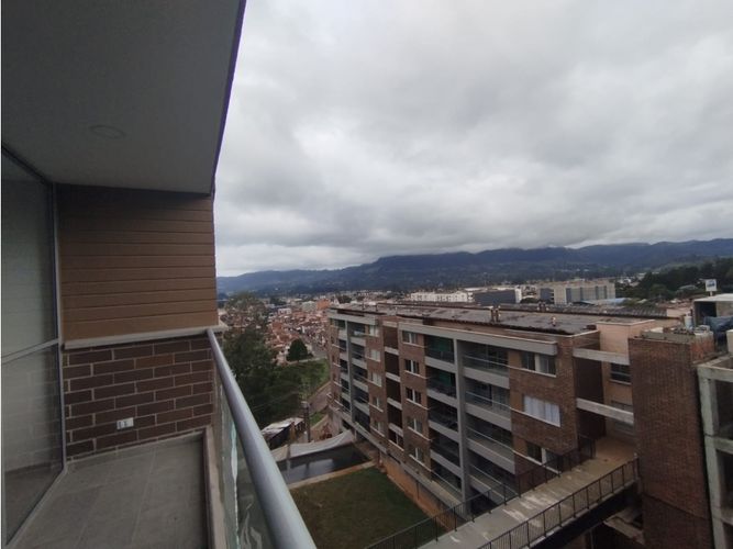 Apartamento de 3 alcobas en venta en Fatima, La Ceja, 70 m² · foto 6 de 16