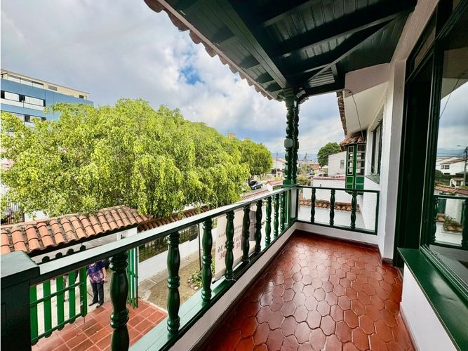 Casa de 4 alcobas en venta en Los Lagartos, Bogotá, 250 m² · foto 3 de 17