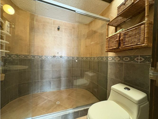 Casa de 4 alcobas en venta en Los Lagartos, Bogotá, 250 m² · foto 15 de 17
