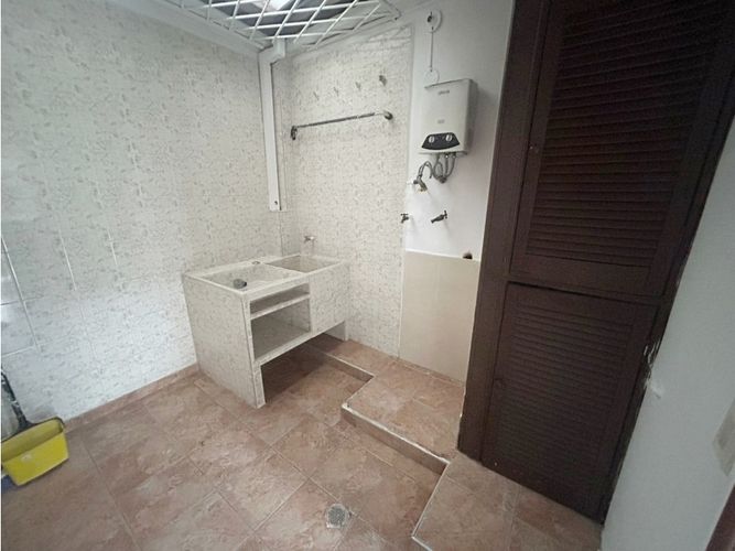 Apartamento de 4 alcobas en venta en La Floresta, Bucaramanga, 100 m² · foto 13 de 24