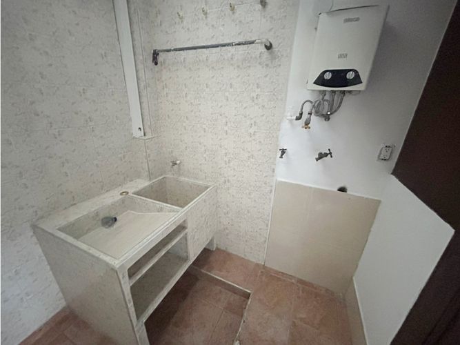 Apartamento de 4 alcobas en venta en La Floresta, Bucaramanga, 100 m² · foto 14 de 24