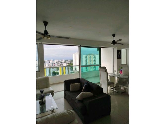 Apartamento de 3 alcobas en venta en Ranchos Del Inat, Montería, 113 m² · foto 3 de 24
