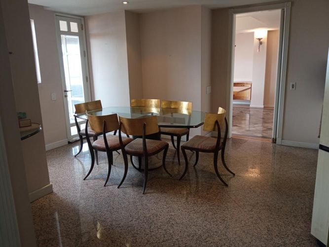 Apartamento de 4 alcobas en venta en La Cabrera, Bogotá, 421 m² · foto 9 de 24