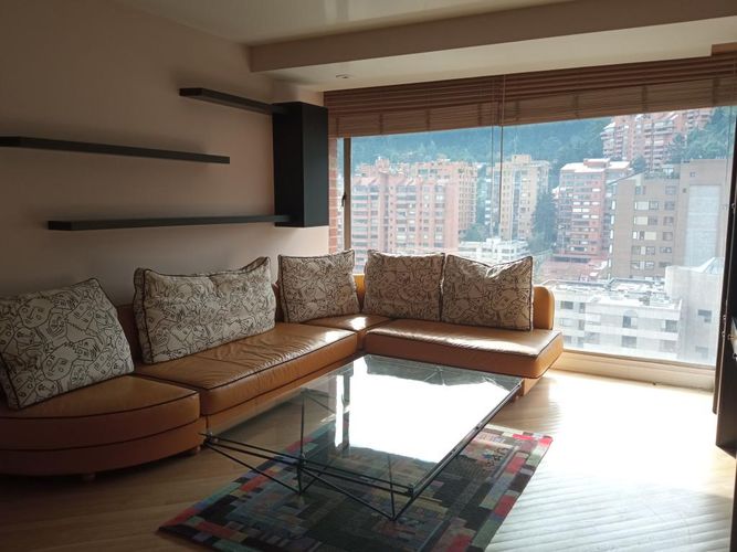 Apartamento de 4 alcobas en venta en La Cabrera, Bogotá, 421 m² · foto 17 de 24