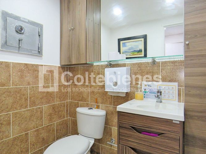 Oficina en venta en Suramericana, Medellín, 50 m² · foto 10 de 12