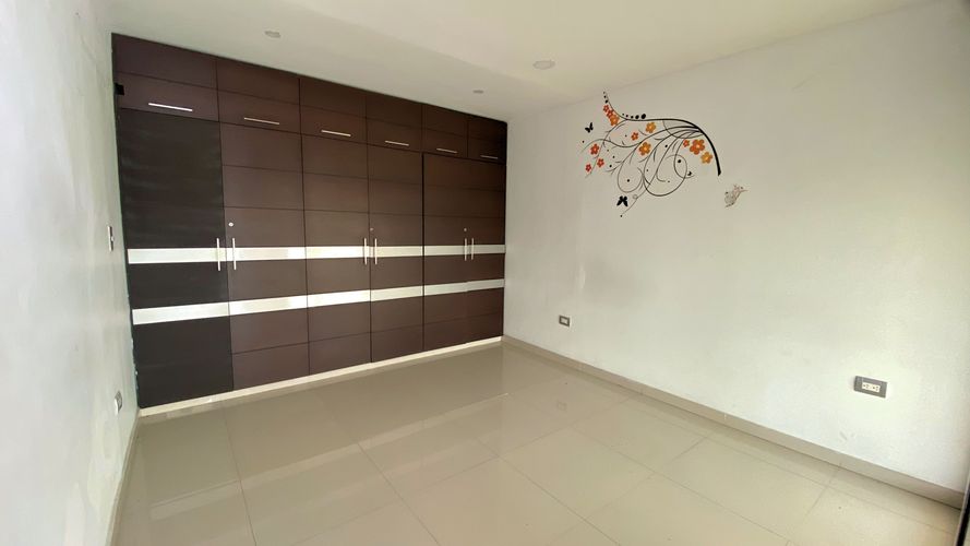 Casa de 6 alcobas en venta en Samanes De La Alqueria, Villa del Rosario, 950 m² · foto 12 de 20