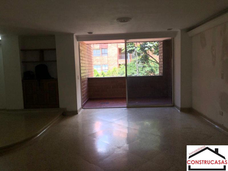 Apartamento en arriendo en Laureles, Medellín · foto 6 de 24