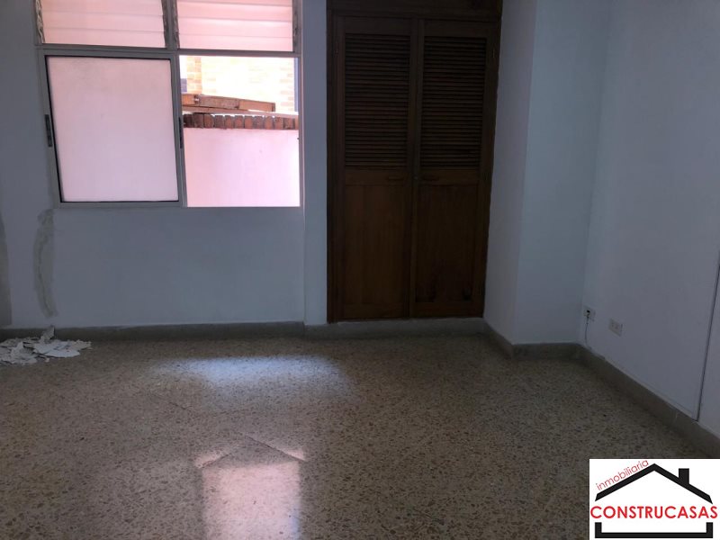 Apartamento en arriendo en Laureles, Medellín · foto 8 de 24