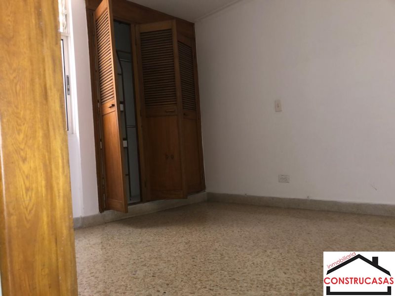 Apartamento en arriendo en Laureles, Medellín · foto 10 de 24