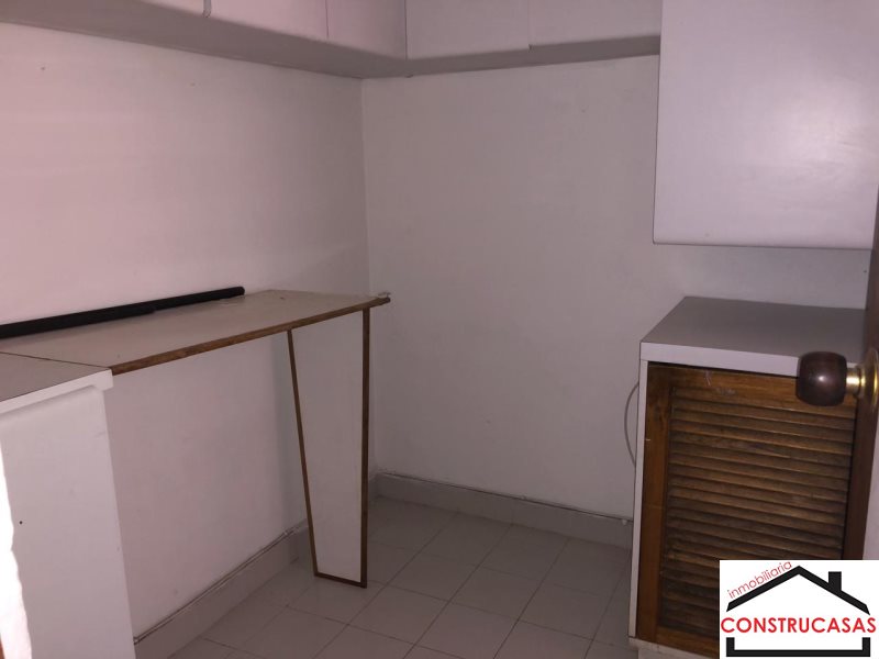 Apartamento en arriendo en Laureles, Medellín · foto 15 de 24