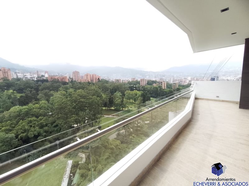Apartamento en arriendo en Los Balsos, Medellín · foto 7 de 11