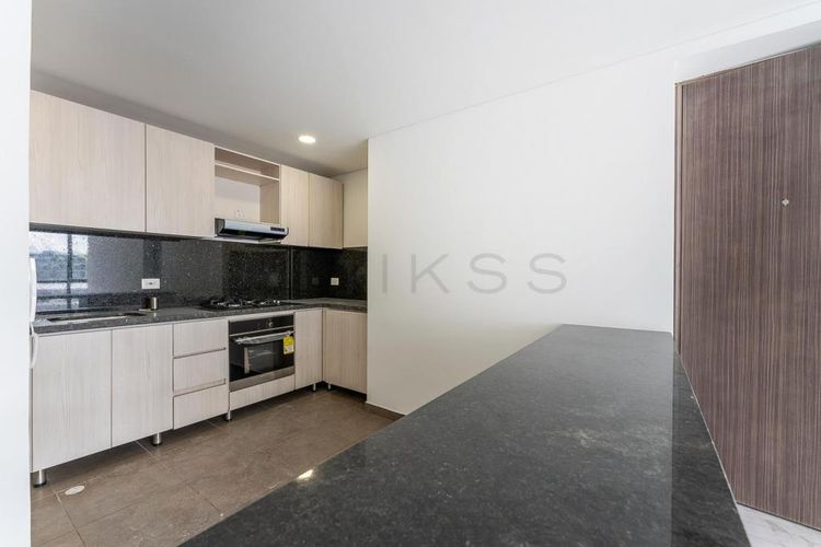Apartamento de 3 alcobas en venta en La Castellana, Bogotá, 113 m² · foto 3 de 14