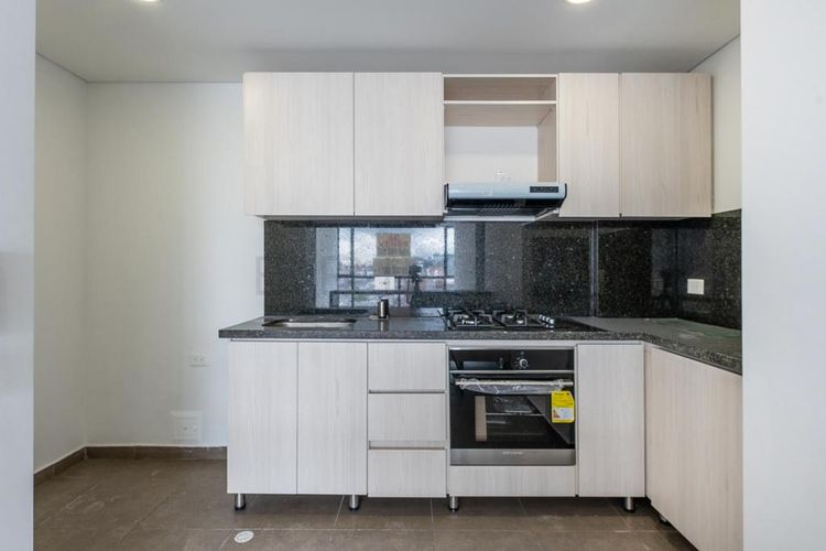 Apartamento de 3 alcobas en venta en La Castellana, Bogotá, 113 m² · foto 4 de 14