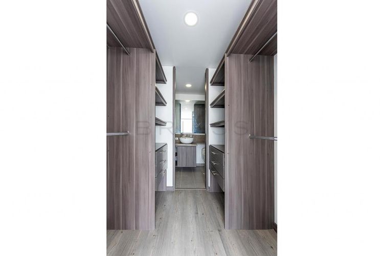 Apartamento de 3 alcobas en venta en La Castellana, Bogotá, 113 m² · foto 11 de 14