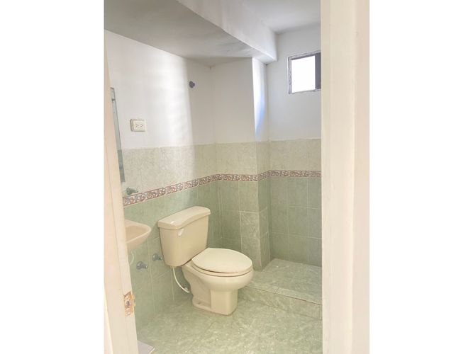 Apartamento de 2 alcobas en venta en El Laguito, Cartagena, 76 m² · foto 8 de 10