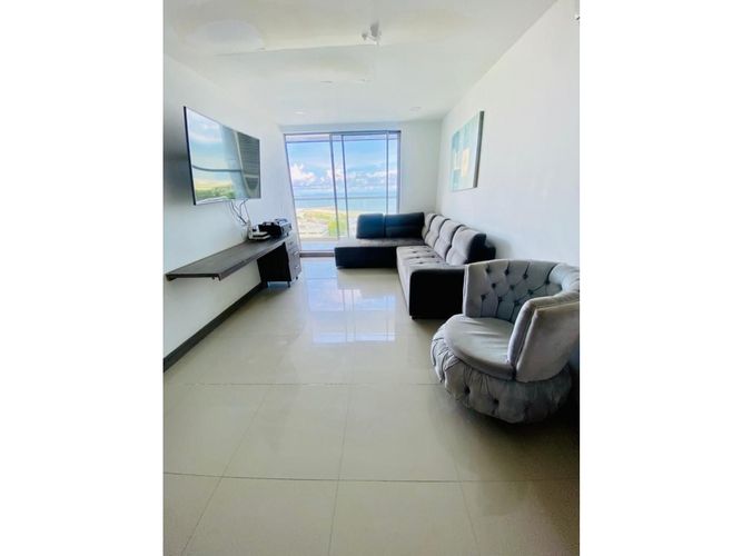 Apartamento de 2 alcobas en venta en Crespo, Cartagena, 91 m² · foto 3 de 12