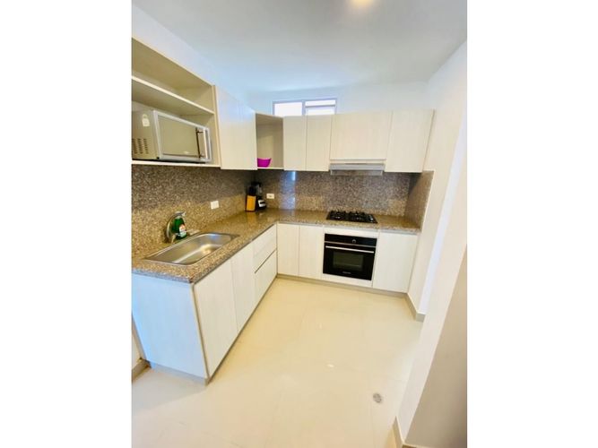 Apartamento de 2 alcobas en venta en Crespo, Cartagena, 91 m² · foto 6 de 12