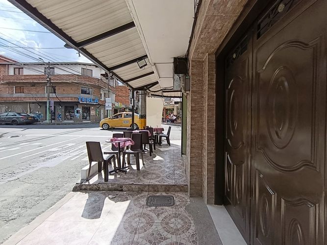 Local en arriendo en San Jose Obrero, Bello, 50 m² · foto 14 de 17