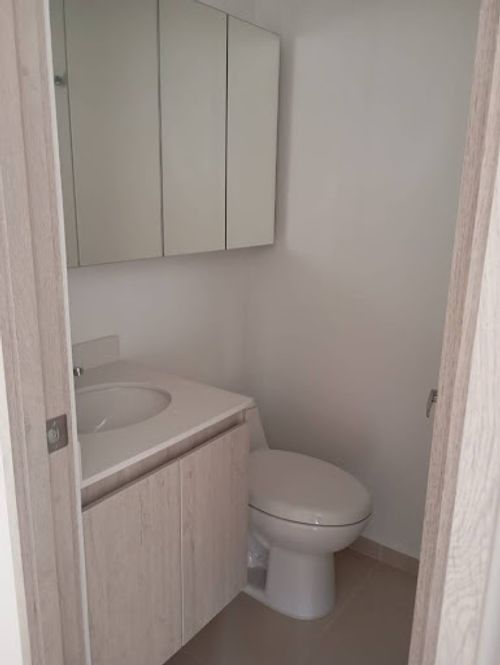 Apartamento de 2 alcobas en arriendo en Rionegro, 70 m² · foto 4 de 15