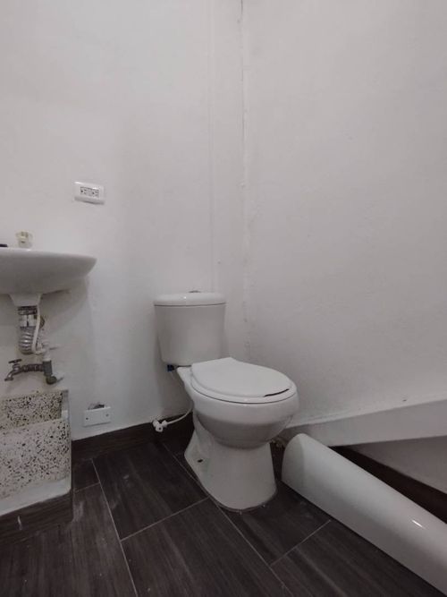 Local en arriendo en El Retiro, 30 m² · foto 6 de 12