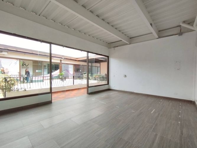 Local en arriendo en El Retiro, 30 m² · foto 8 de 13