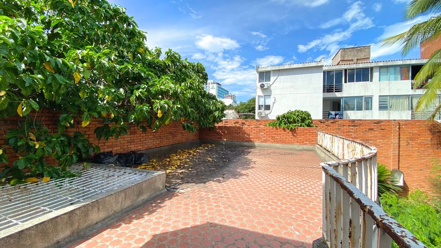 Casa de 11 alcobas en venta en Caobos, Cúcuta, 570 m² · foto 18 de 20