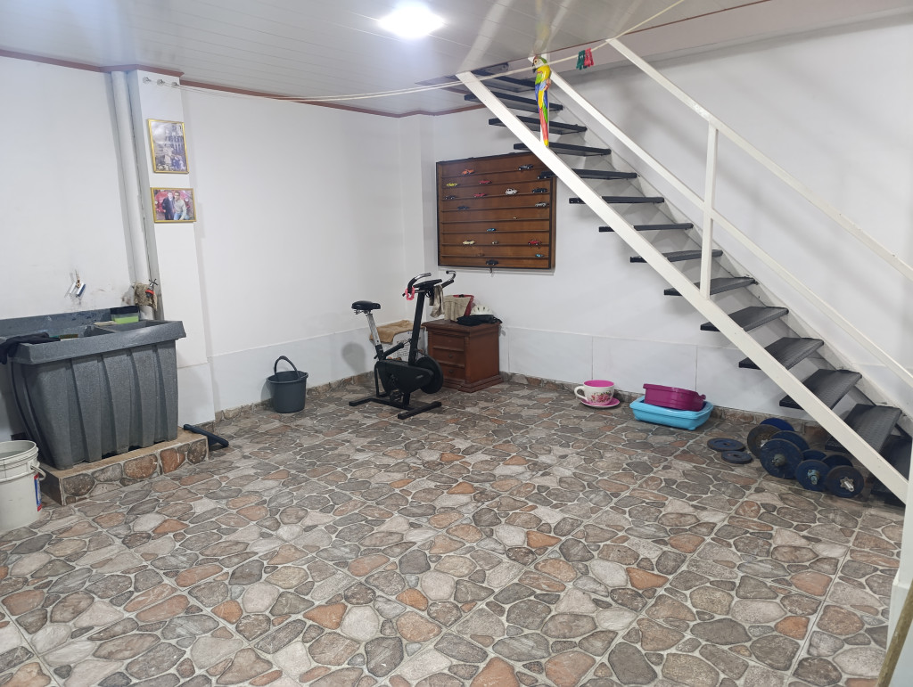 Casa en venta en Barrios Unidos, Bogotá · foto 9 de 24