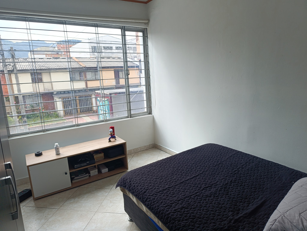 Casa en venta en Barrios Unidos, Bogotá · foto 15 de 24